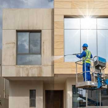 خدمة تنظيف واجهات المنازل